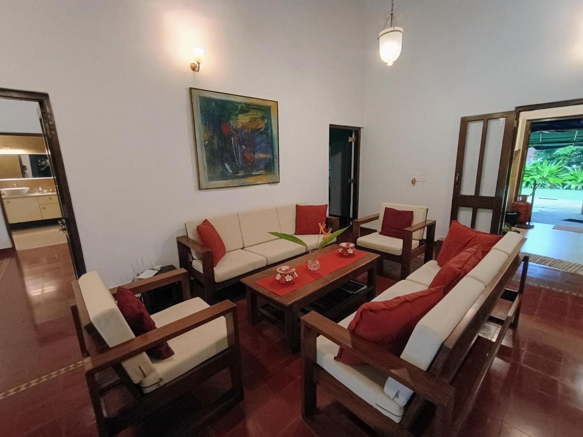 Banyan House - Luxurious 4 Bedroom Villa On One Acre, Near The Beach Nagaon  Bagian luar foto