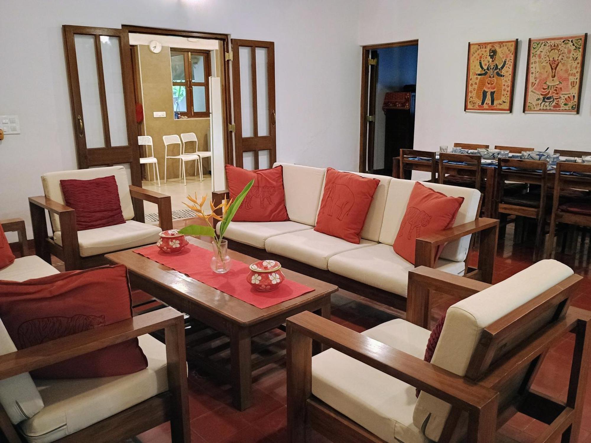 Banyan House - Luxurious 4 Bedroom Villa On One Acre, Near The Beach Nagaon  Bagian luar foto